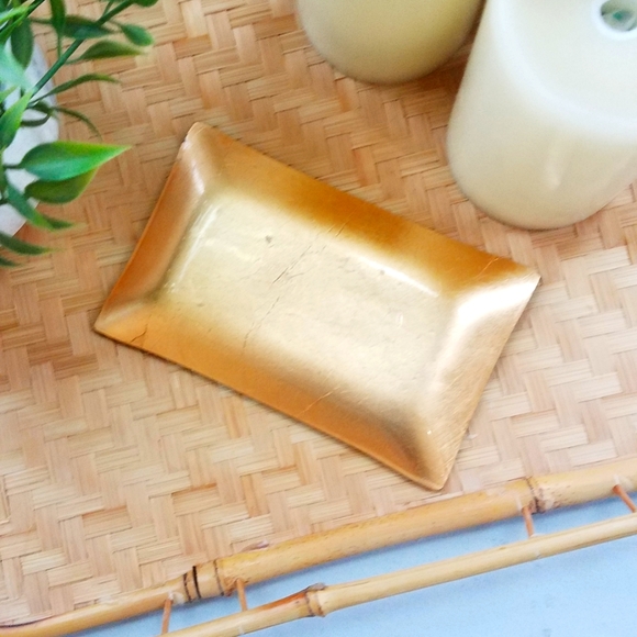 J flower trinket tray! - Picture 2 of 3